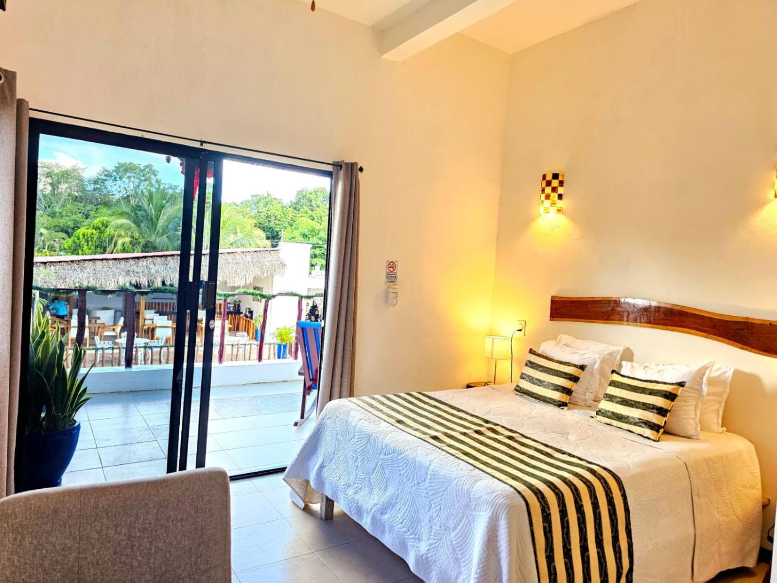 Mayan Majesty Boutique Hotel Valladolid  Exteriör bild